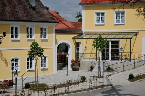 Hotel Eberl Hattenhofen  외부 사진